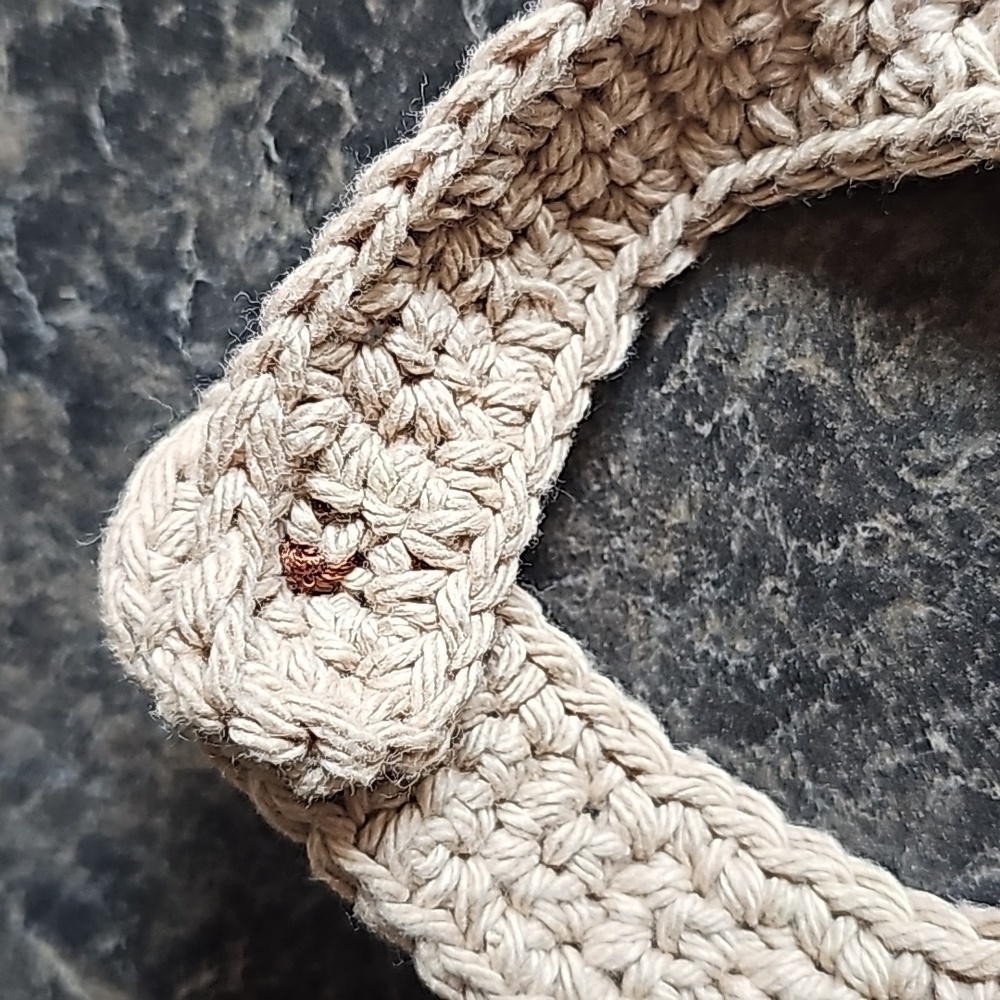 Handmade crocheted puppy bib apron - Picture 4 of 6